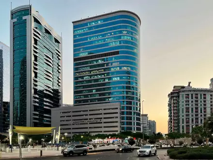 Бизнес-центр Al Shafar Tower 1