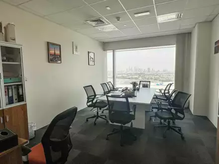 Бизнес-центр Conrad в Дубае - 850.00